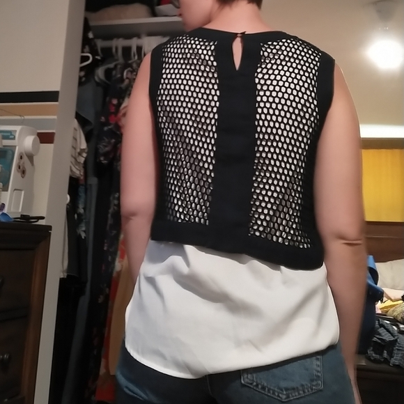 Mesh Top! - Picture 2 of 5
